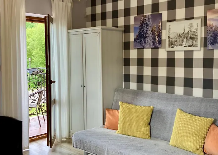 Guest house Goscinne Zlote Modrzewie 3*