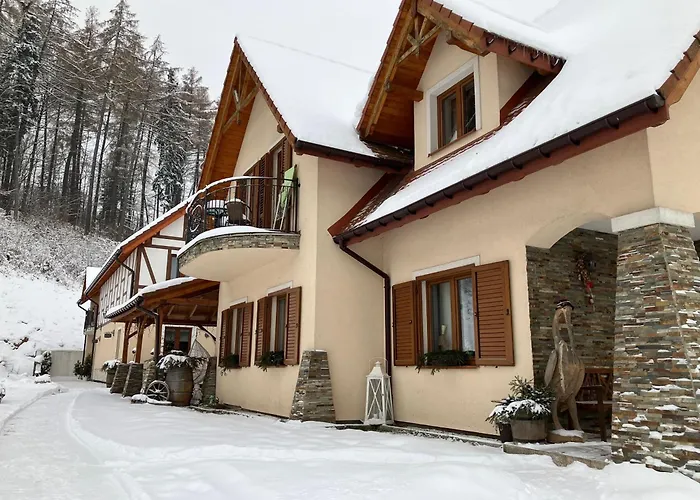 Guest house Goscinne Zlote Modrzewie